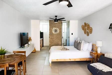 Apartamento Seaside Serenity - Cozy Studio Luquillo Exterior foto